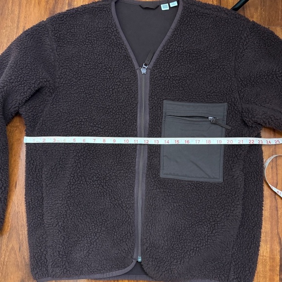 Uniqlo U Vintage Sherpa Jacket Deep Pile Size Medium - Picture 5 of 7